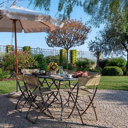 Villa Rosmarino Imperia Buitenkant foto